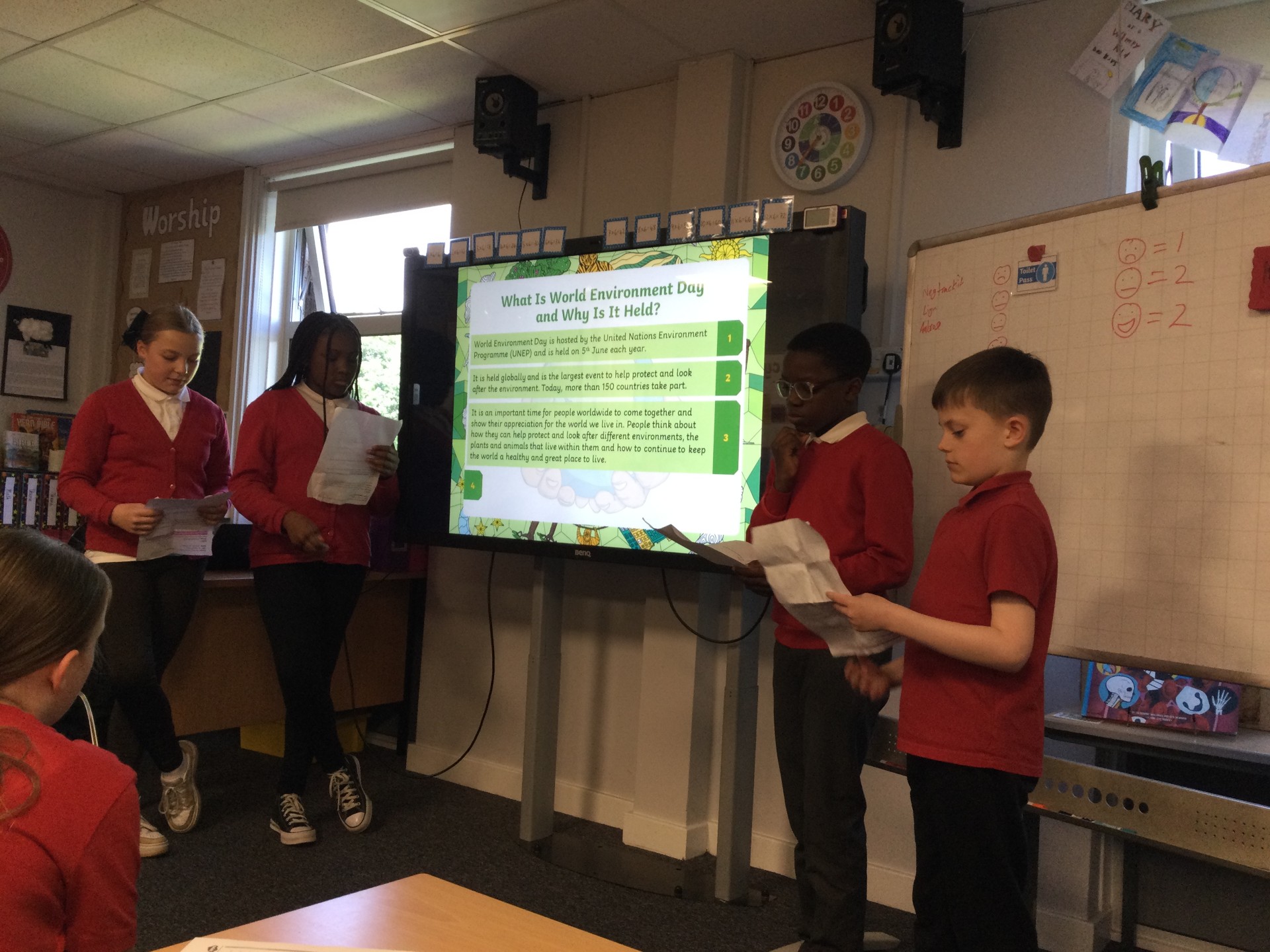 Image of Year 5 (Class 13) - Pupil Parliament Visit