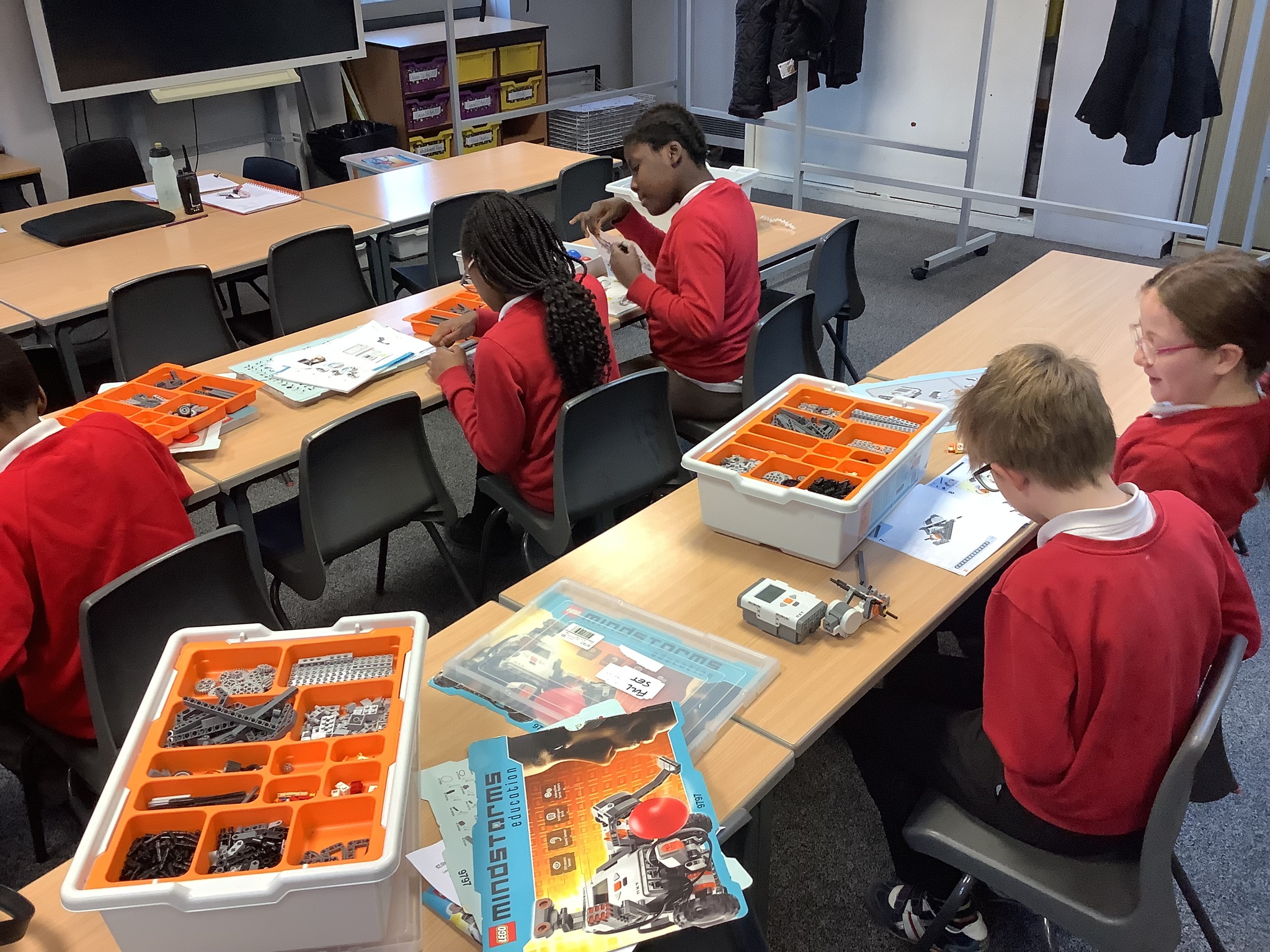 Image of Year 5 - Computing - ICT Club - Lego Mindstorms Week 2