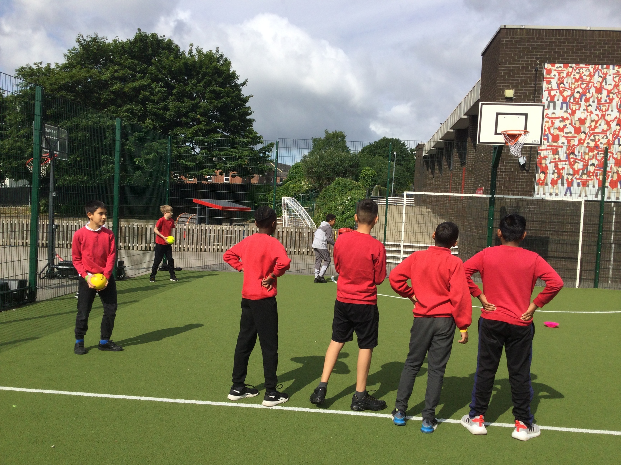 Image of Year 6 (Class 15) - P.E - Dodgeball