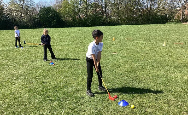 St Bede's pupil enjoying golf during their first lesson!
