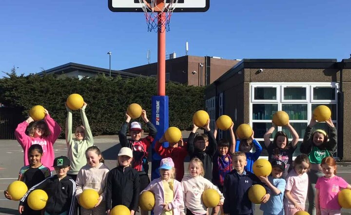 Image of Easter Sport & Crafts Club 2026