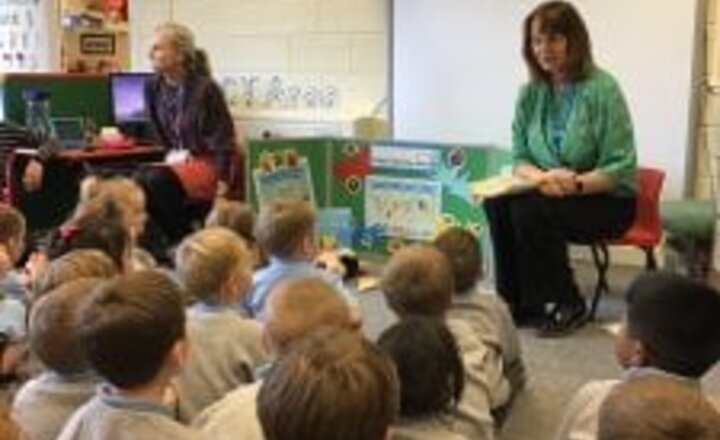 Image of Handwashing session in reception