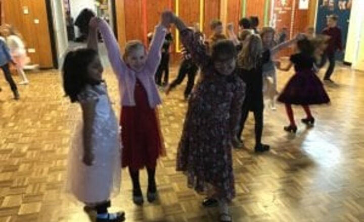Image of Year 2 Christmas Party Fun!!