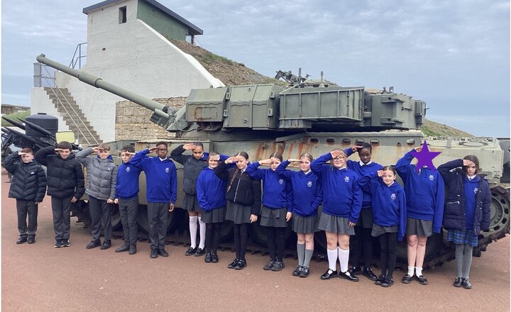 Year 6 showing their respect at the Heugh Battery Museum