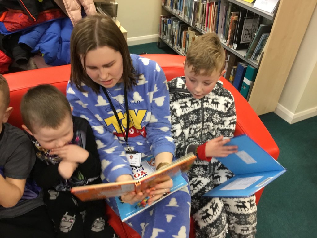 Image of Y1 Library Visit for World Book Day