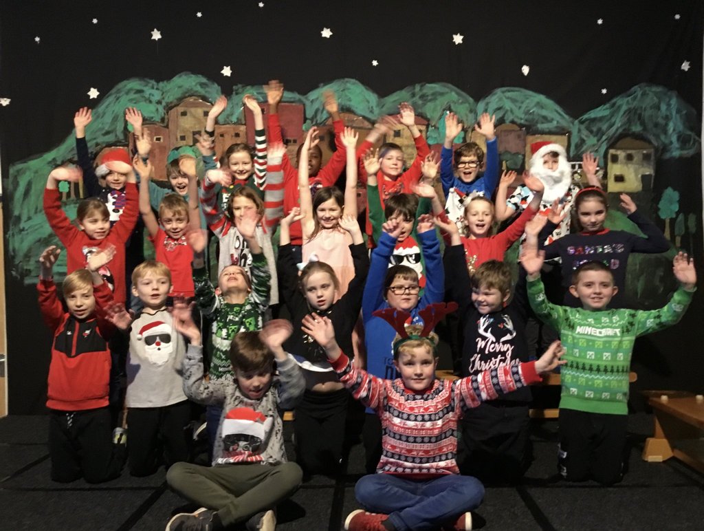 Image of Year 4 Christmas Jumper Day 2021