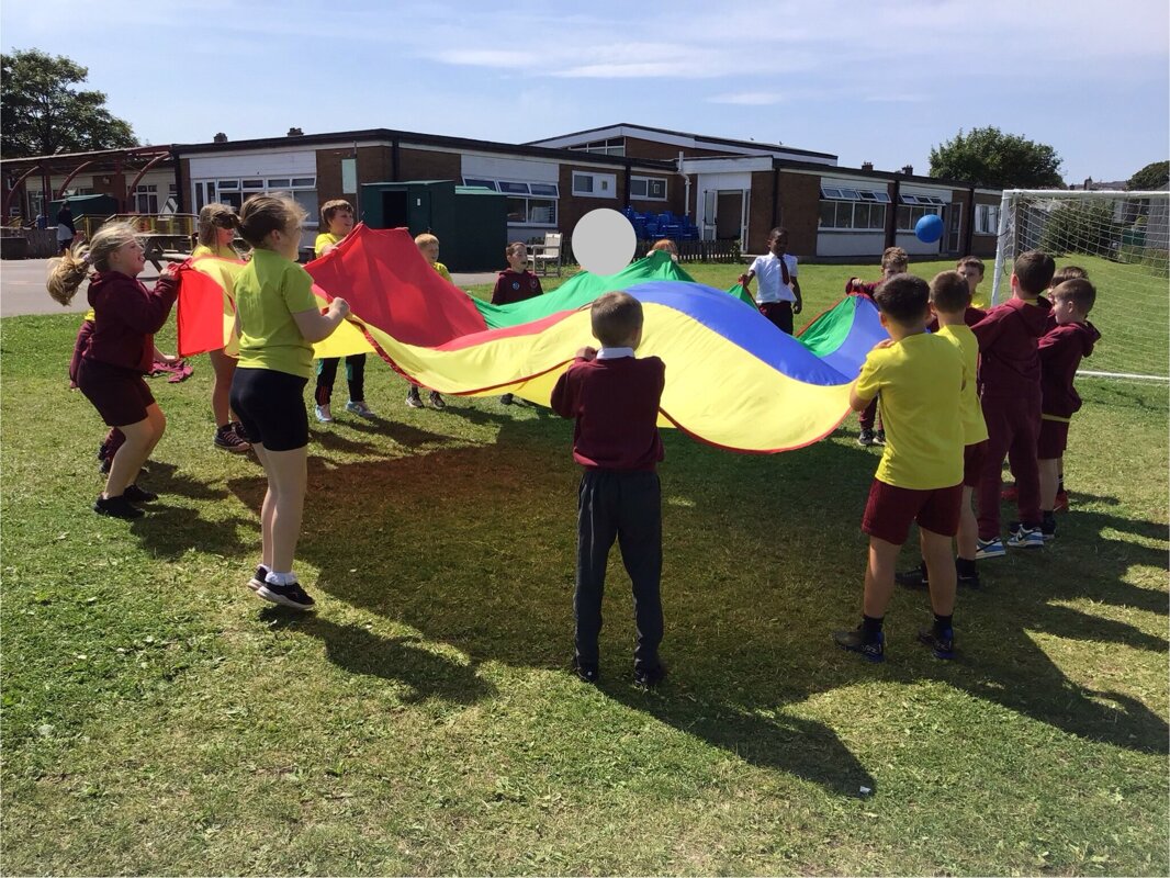 PE Fun with the Parachute 