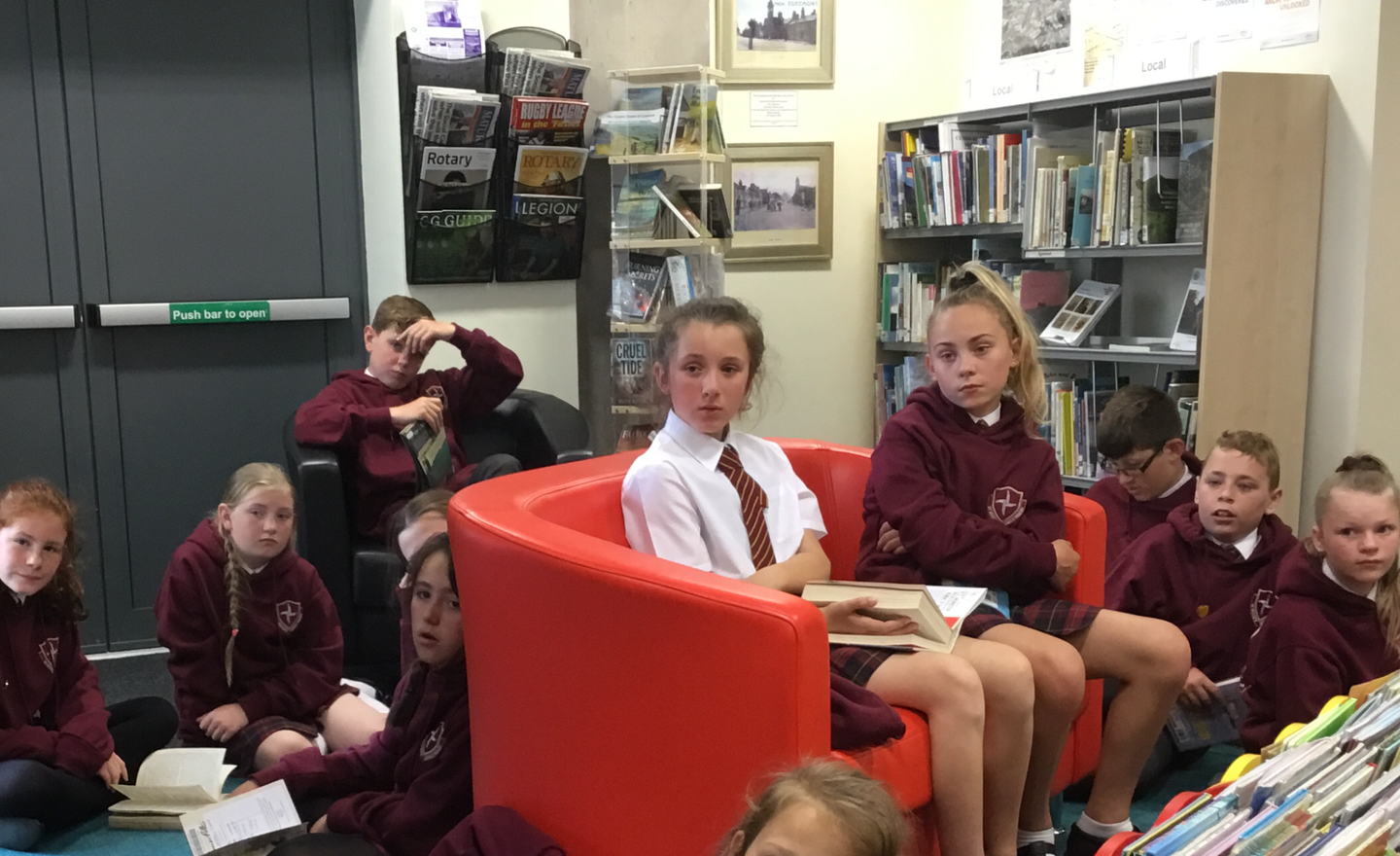 Image of Y6 Library Visit