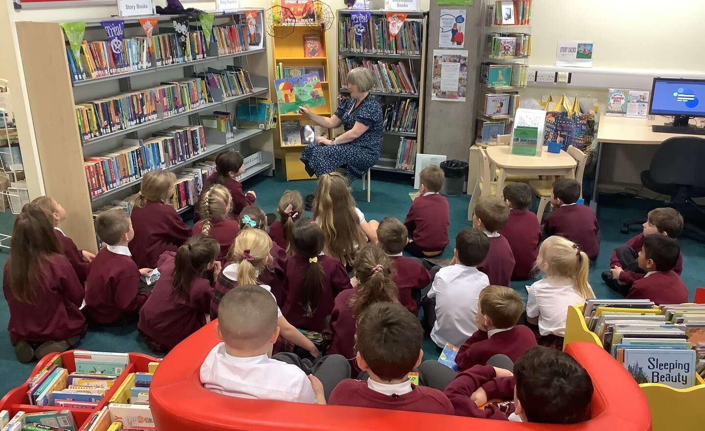 Image of Year 2 visit Egremont Library