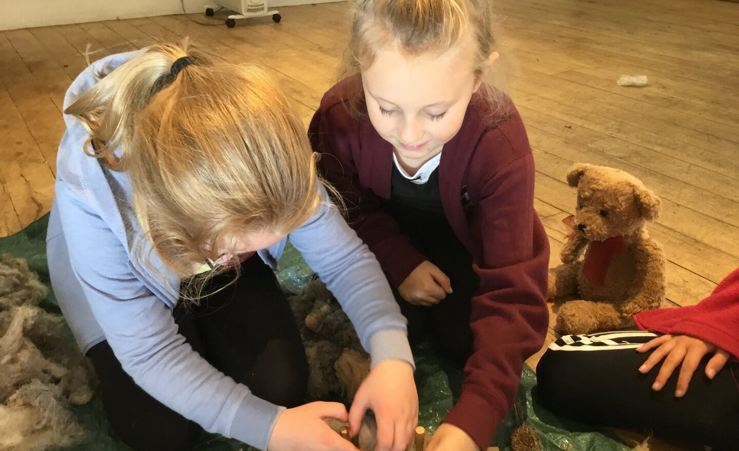 Image of Year 4: Anglo-Saxon Weaving