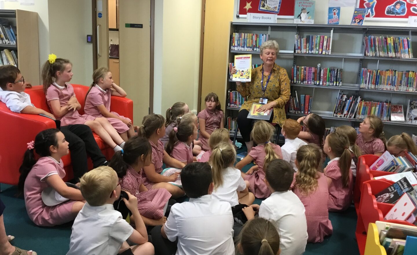 Image of Year 2 Library Visit