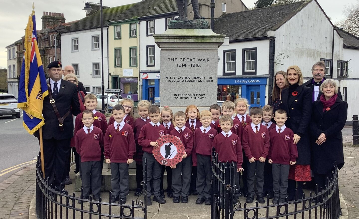 Image of Remembrance at the War Memorial 2021