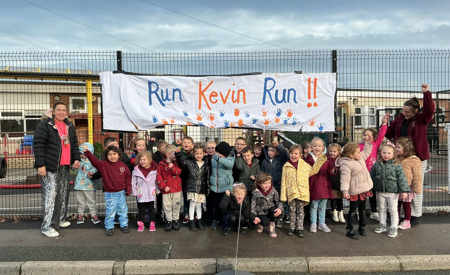 Image of Supporting Kevin Sinfield’s 7 in 7 Challenge In Reception 