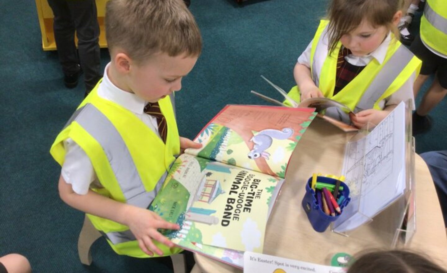 Image of Year 1 Visit the Library