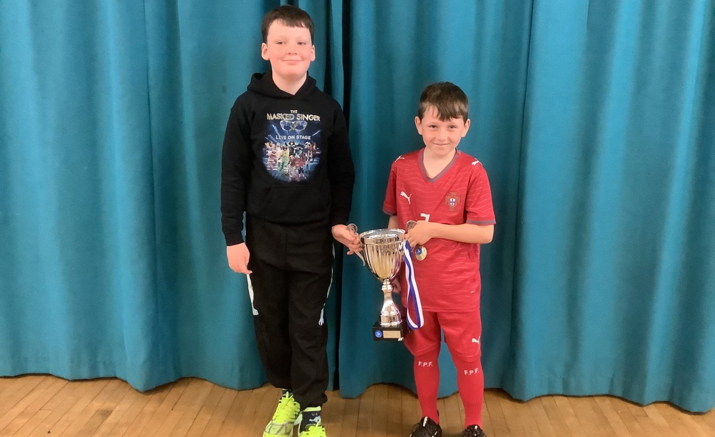 Image of Y5 Boys Win Trophy 