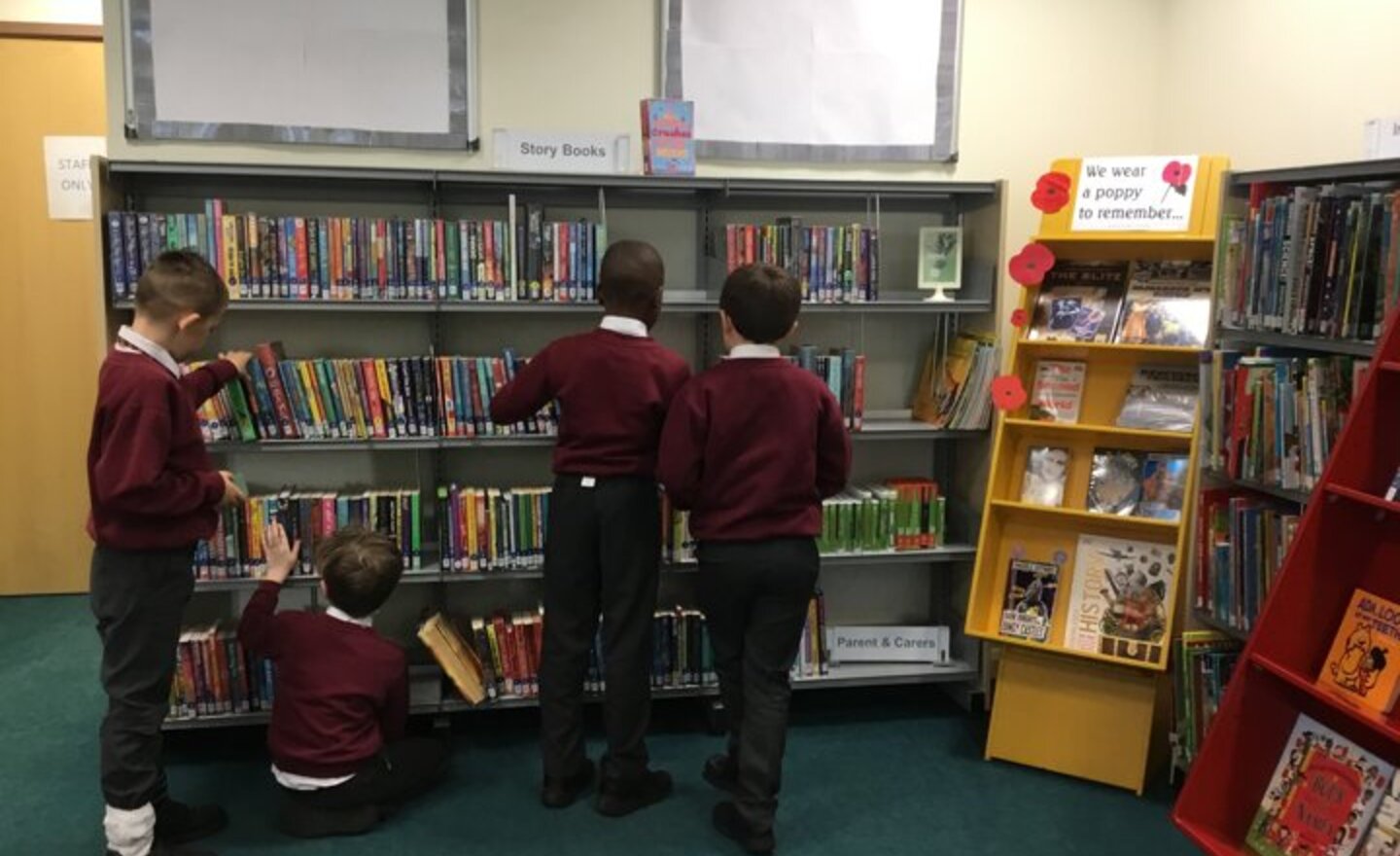 Image of Year 3 Library Visit