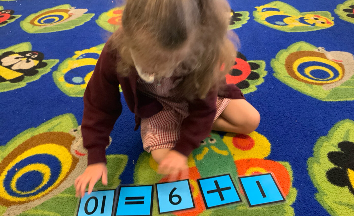 Image of Number bonds to 10 in Reception