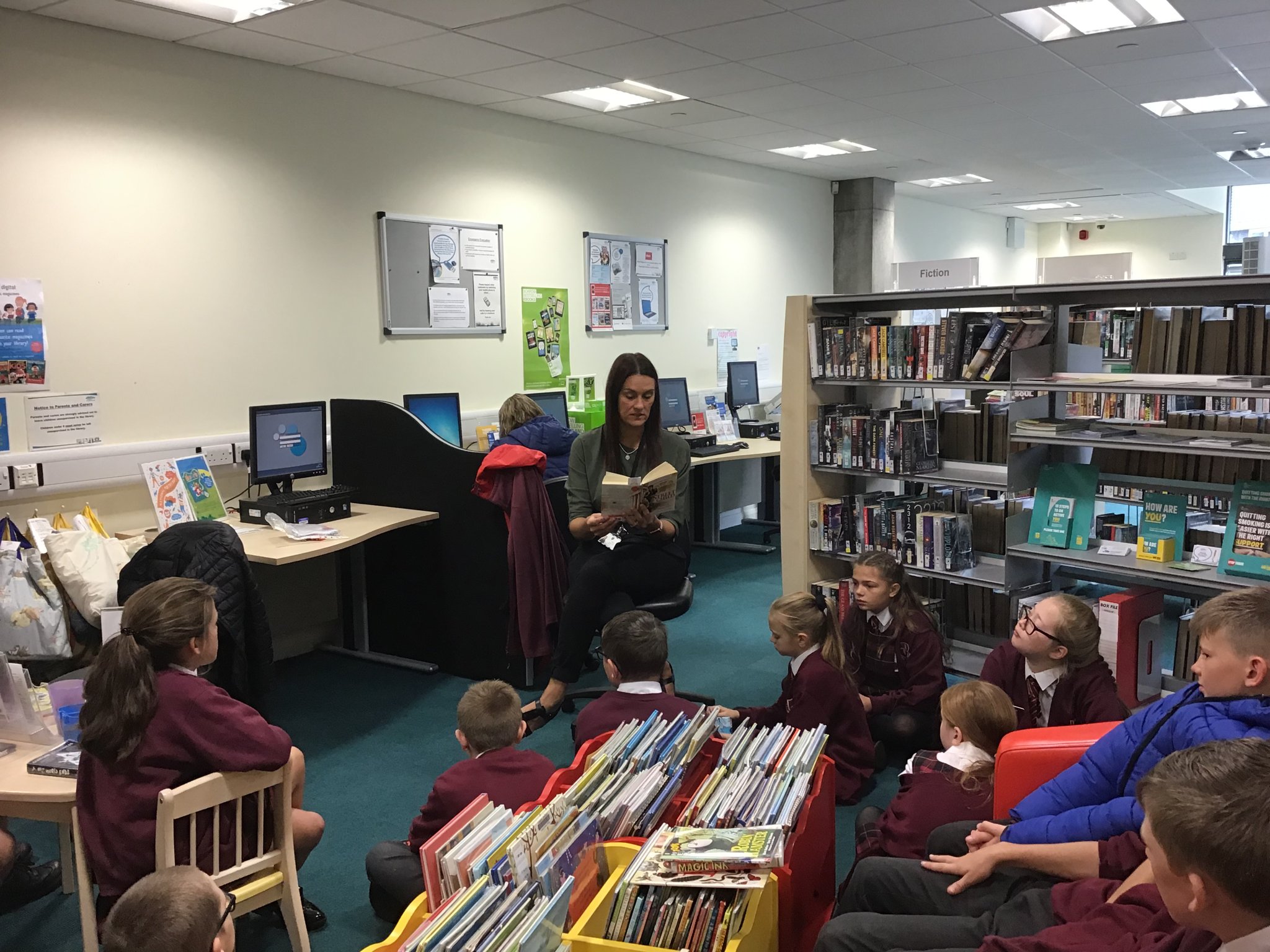 Image of Y6 Library Visit