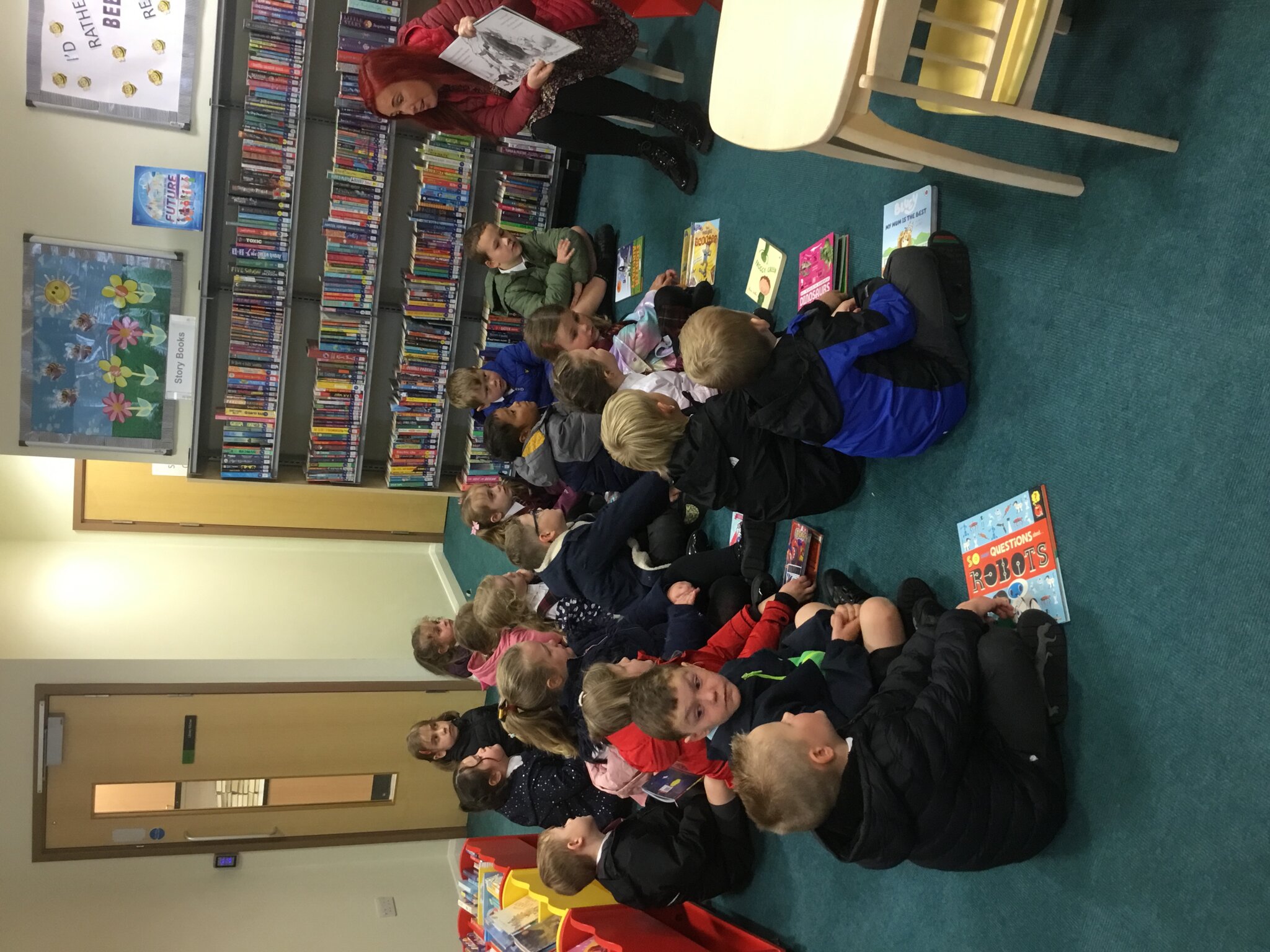 Image of Year 1 Library Visit 