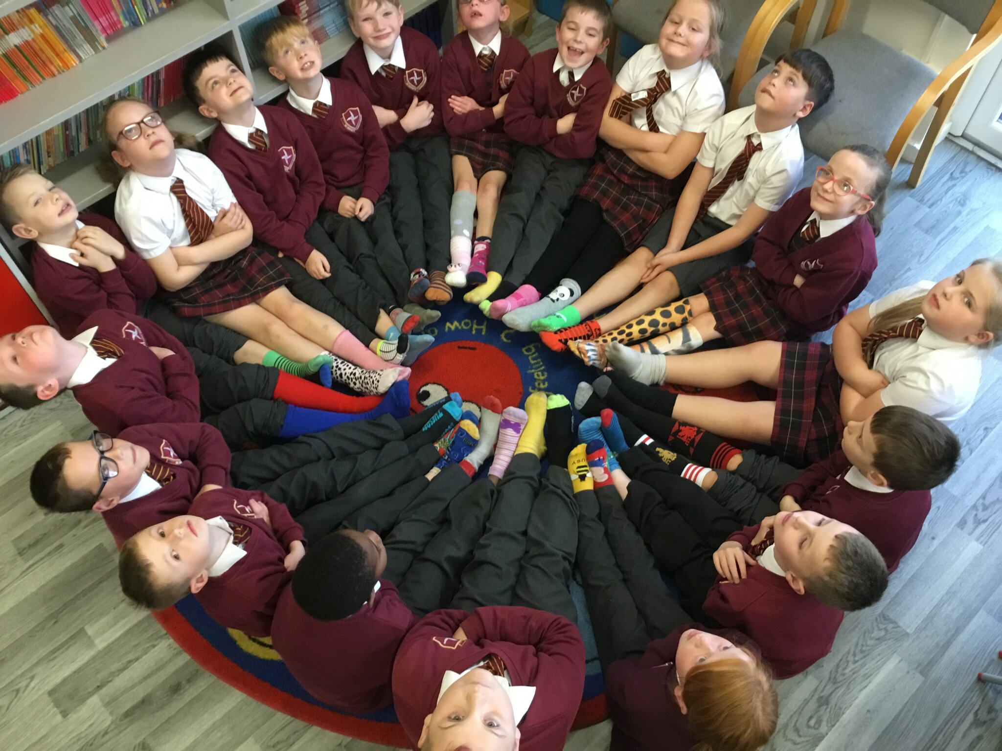 Image of Year 3 wear odd socks