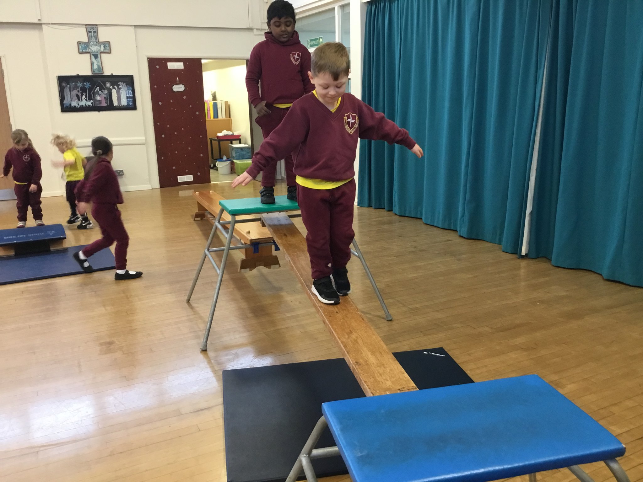 Image of Gymnastics with apparatus in Reception 