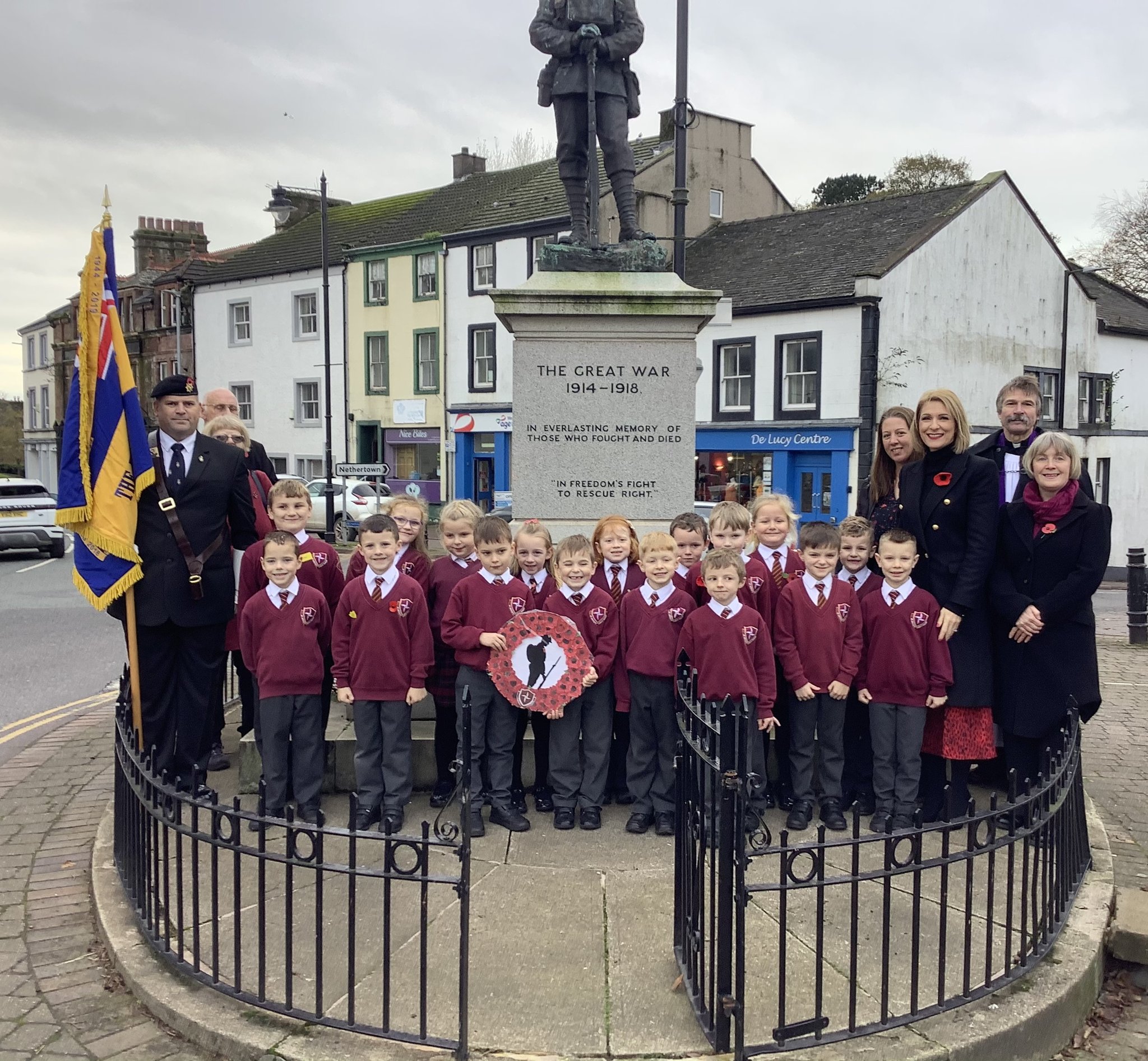 Image of Remembrance at the War Memorial 2021