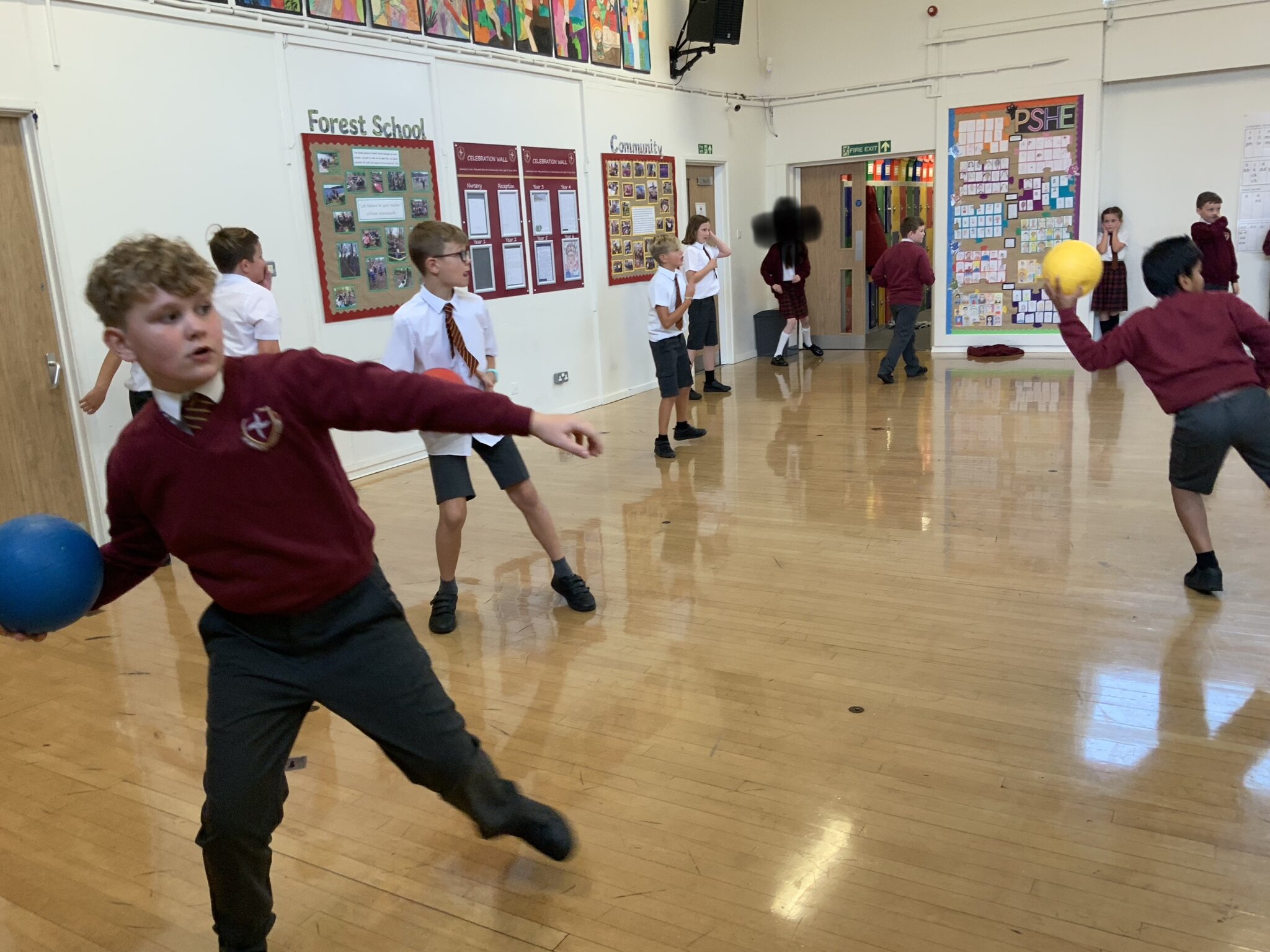 Image of Y6 Dodgeball