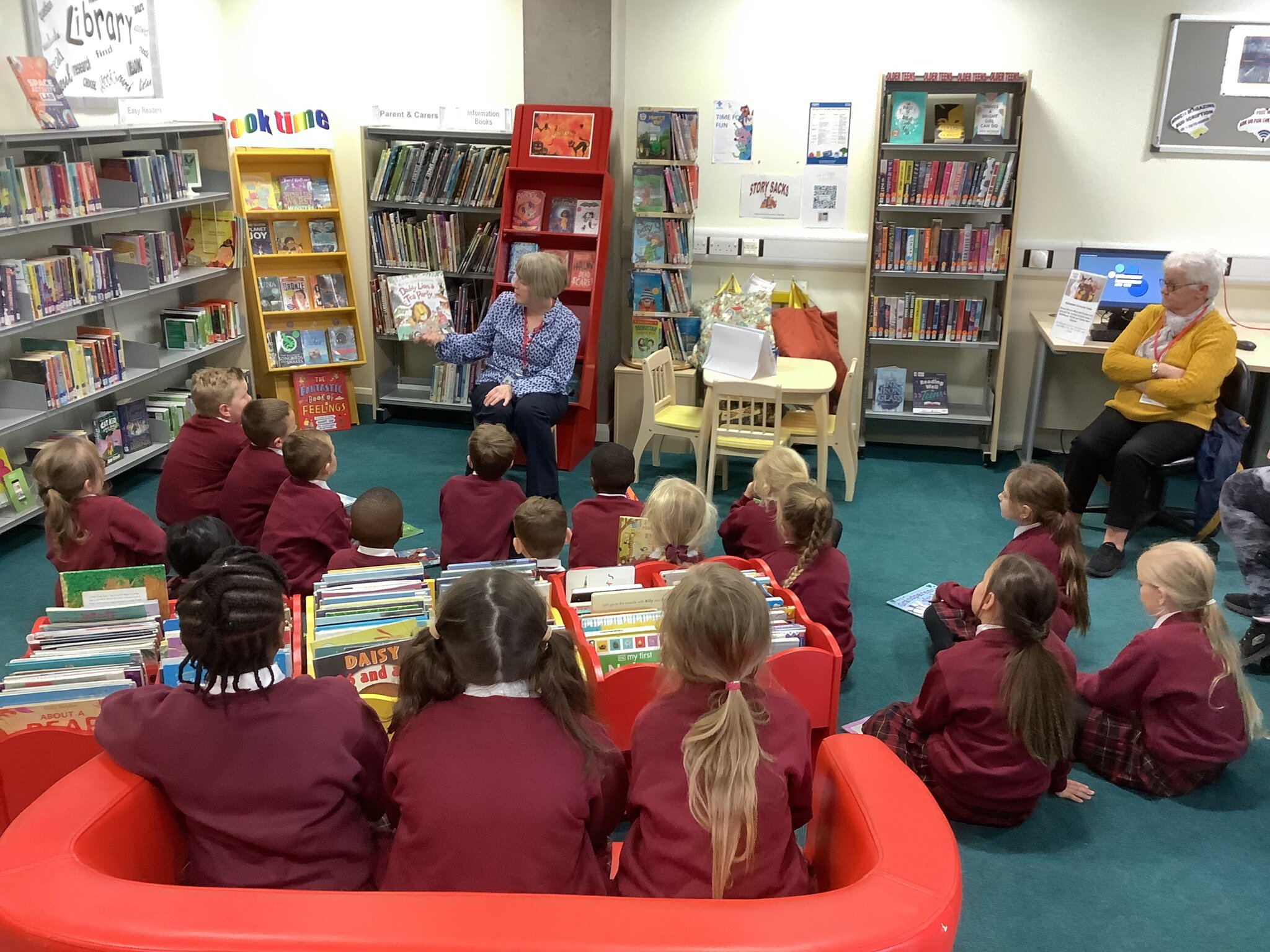 Image of Year 2 Library Visit