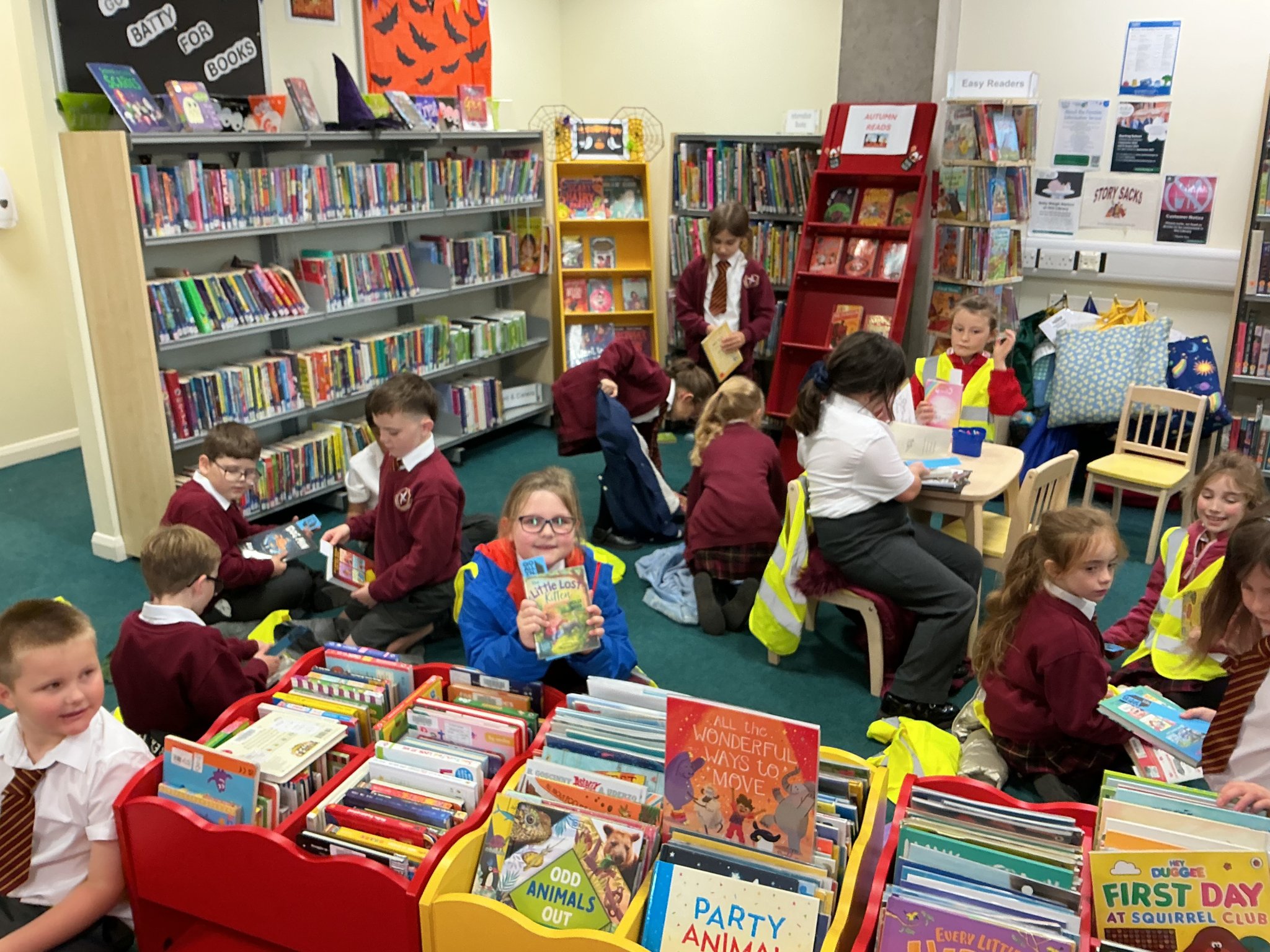 Image of Year 3 Library Visit