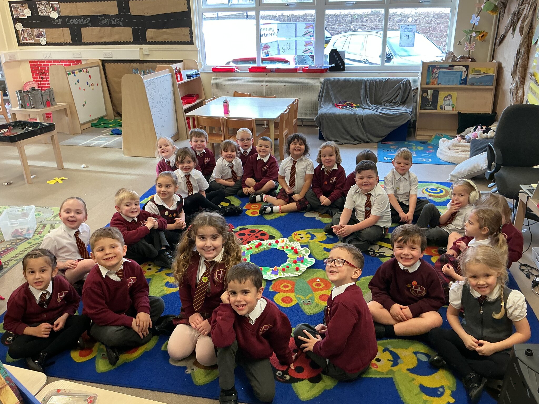 Image of Advent Wreaths in Reception 