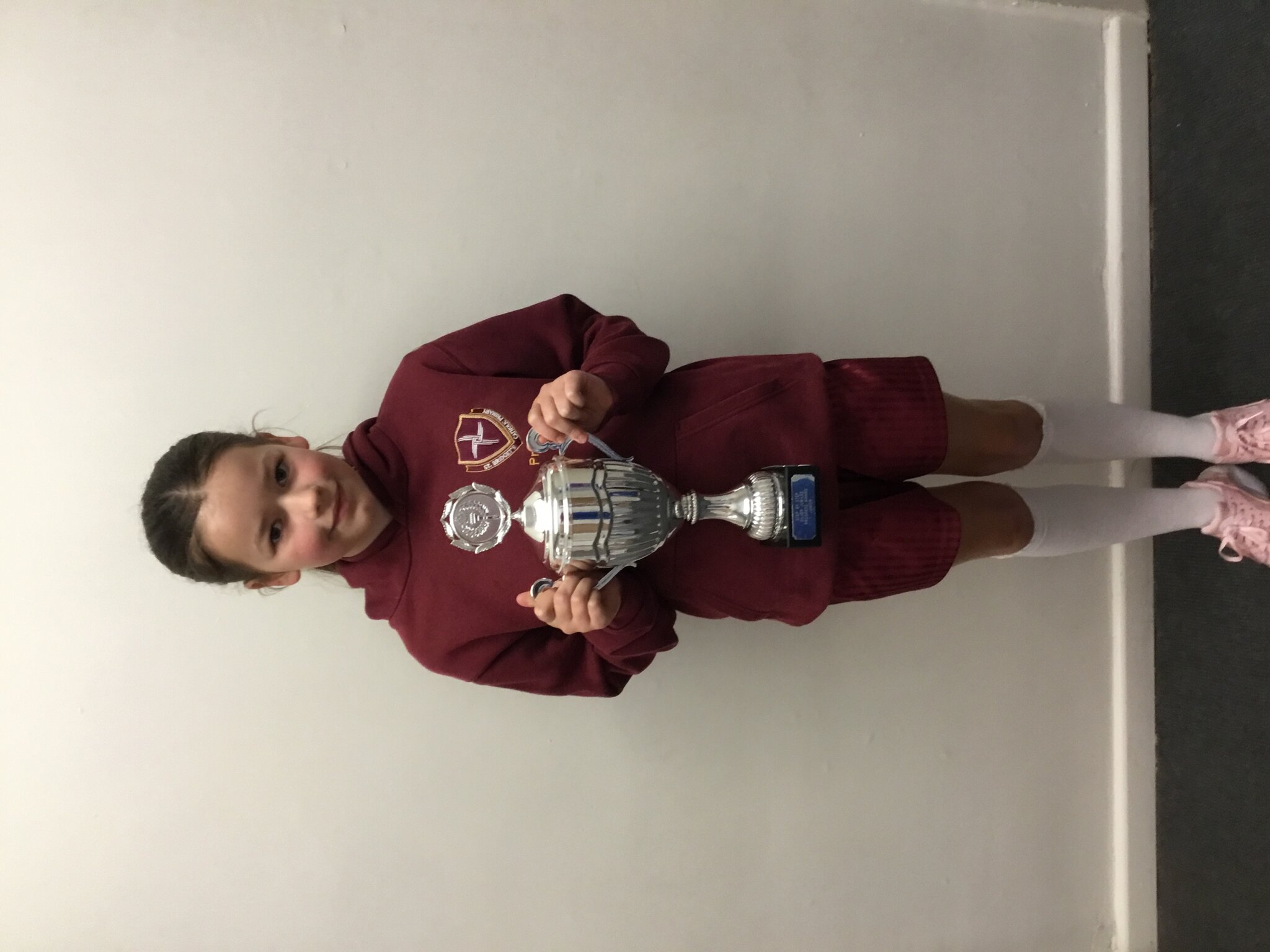 Image of Nova Y5 Wins Dancing Trophy