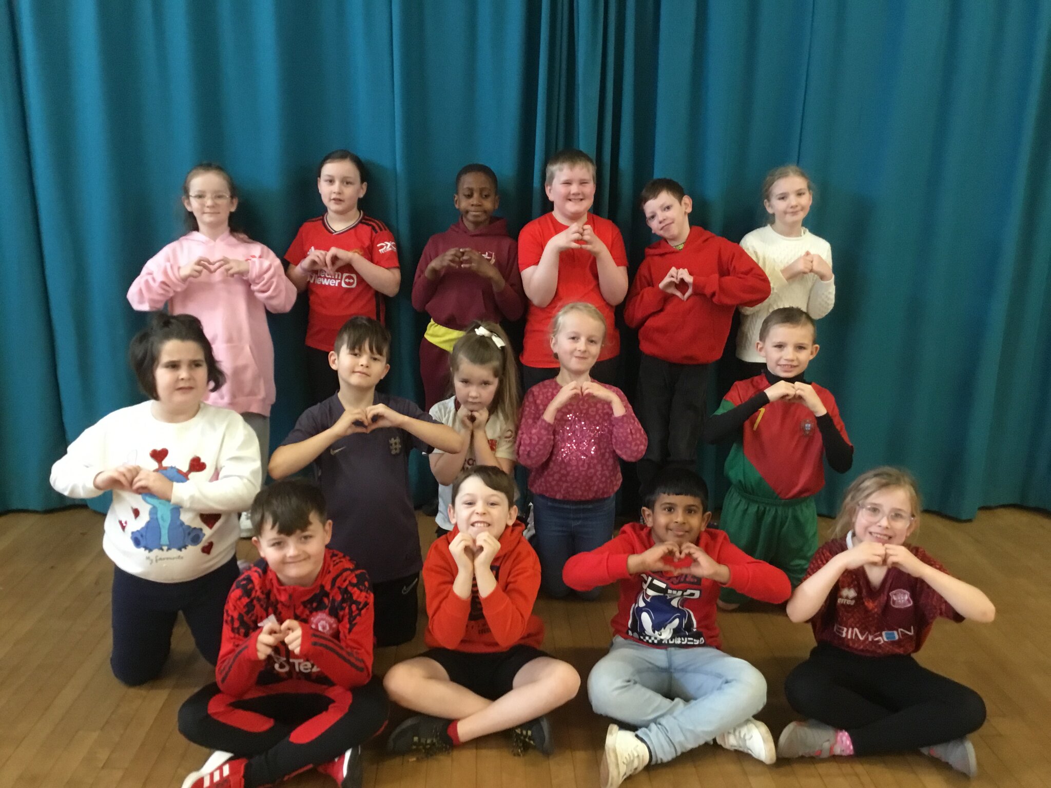 Image of Year 3 wear red for the Pope’s intention.