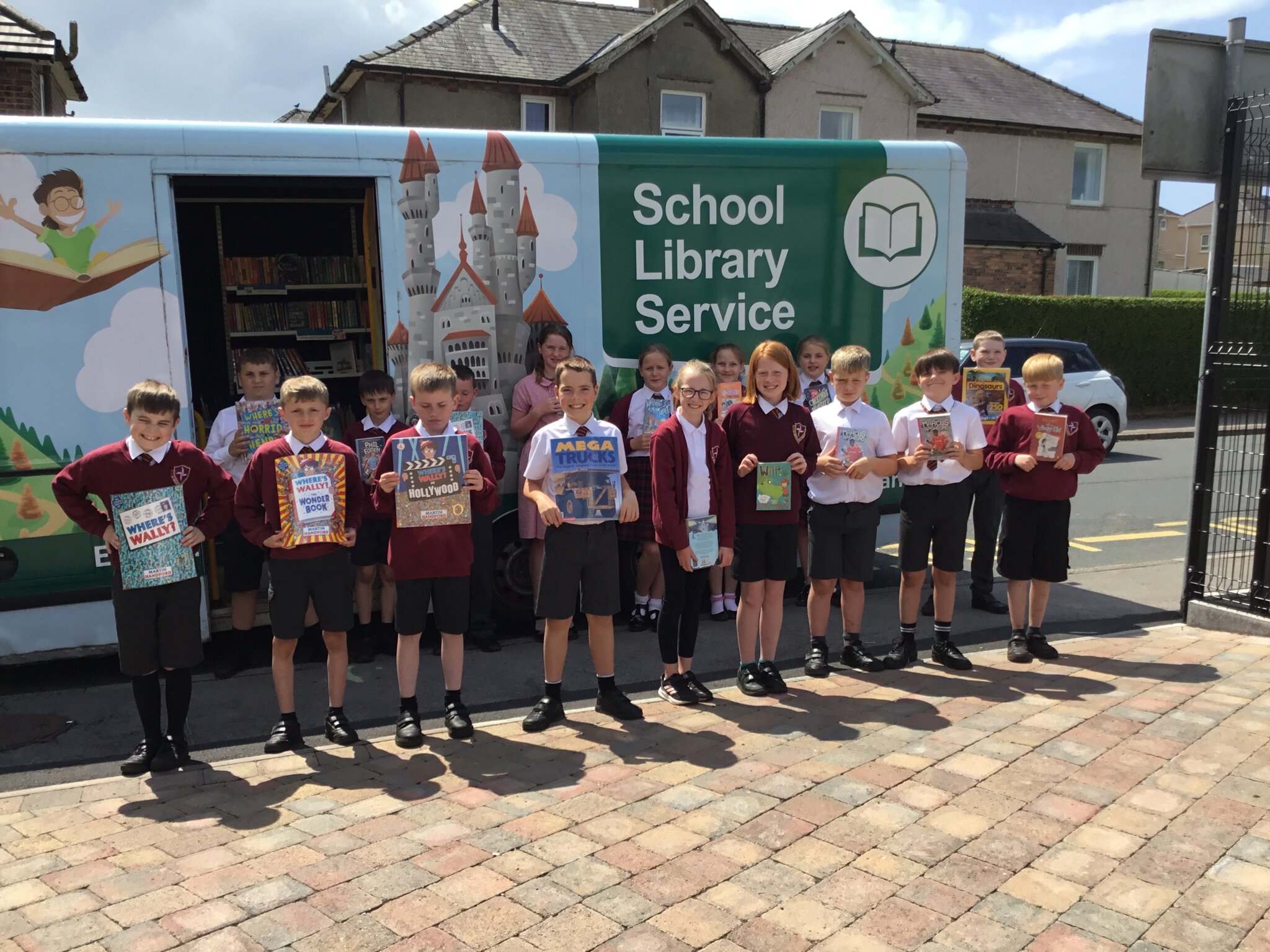 Image of Library Van Year 5