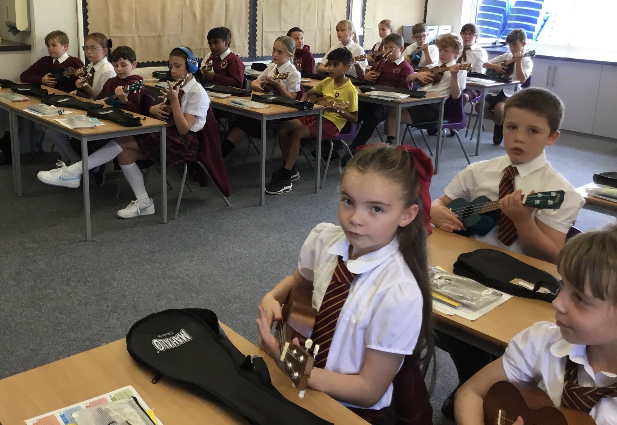 Image of Year 5 First Ukulele Lesson 