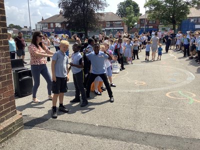 Image of Year 6 Guard of Honour