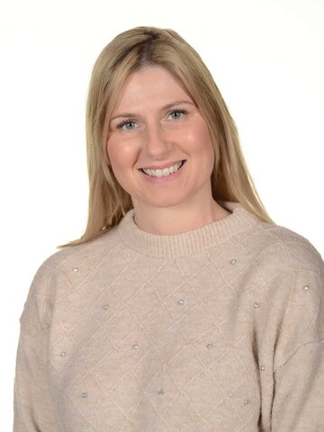 Ms A. Walton