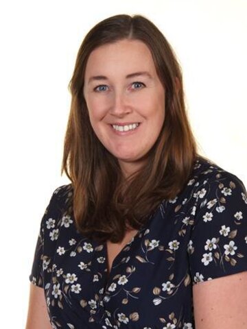 Mrs V. Hayden