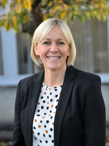 Helen Thompson