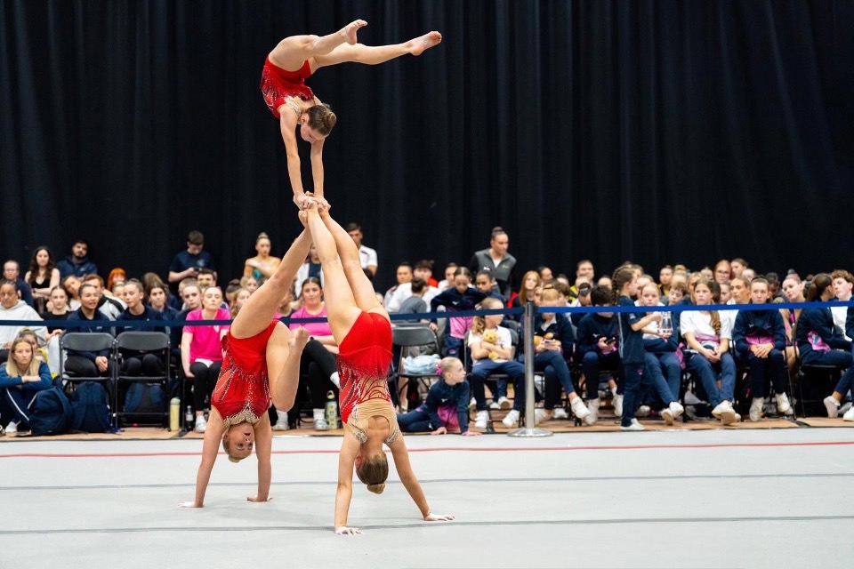 Hannah Singlewood Acrobatic gymnastics