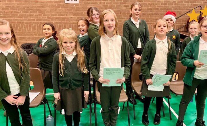 Image of Choir at Christmas