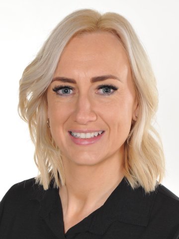Mrs Sarah Brooks
