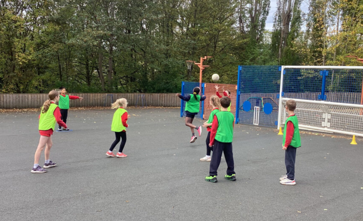 Image of Year 4 Netball