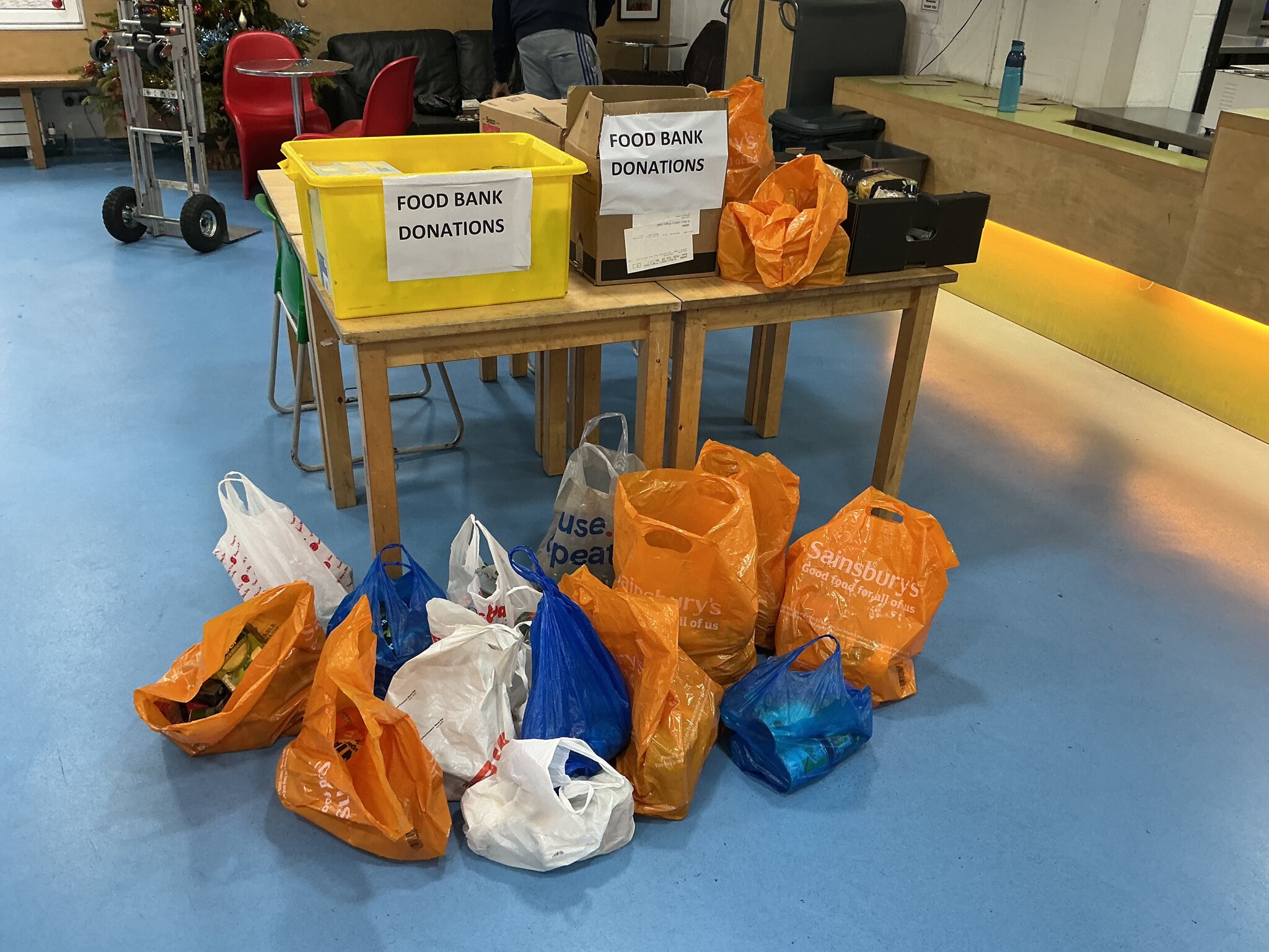 Image of Faith Ambassadors visit the Food Bank