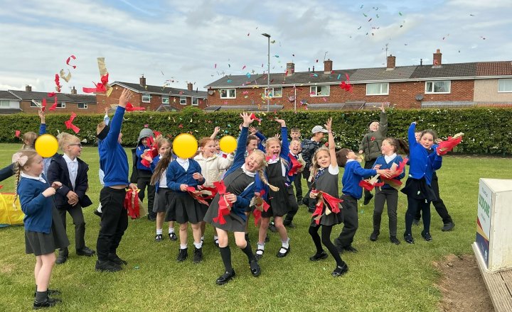 Year 2 children enjoying their retelling of "Vlad and the Great Fire of London"