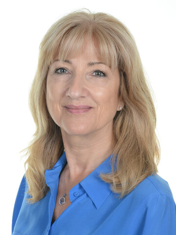 Mrs S Goodwin