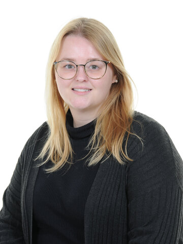 Miss Rhiannon Rhodes