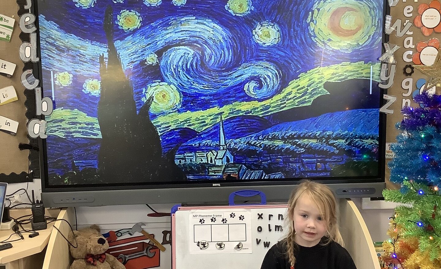 Image of Using circles and triangles to recreate ‘Starry Night.’