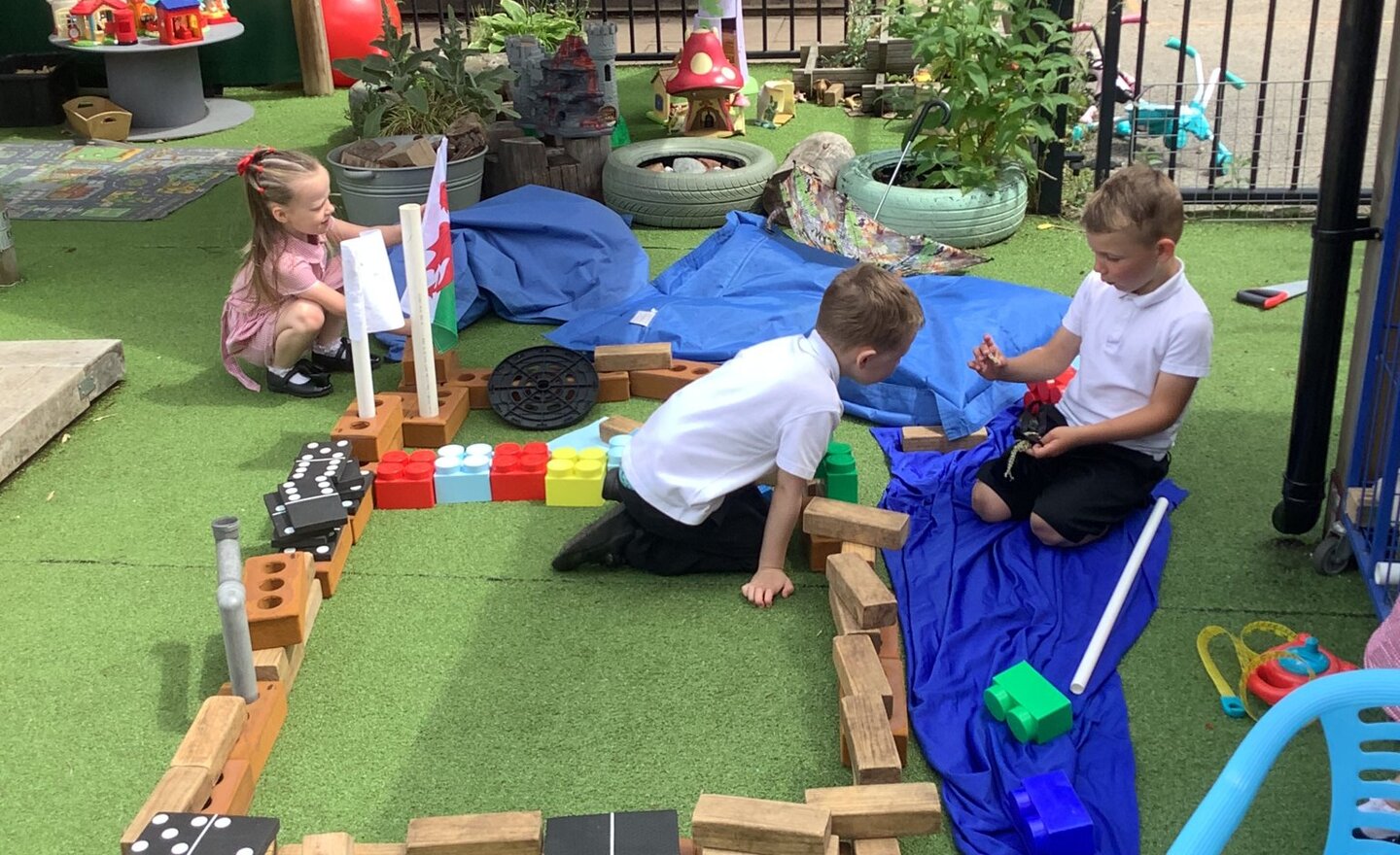 Image of Building a pirate ship!