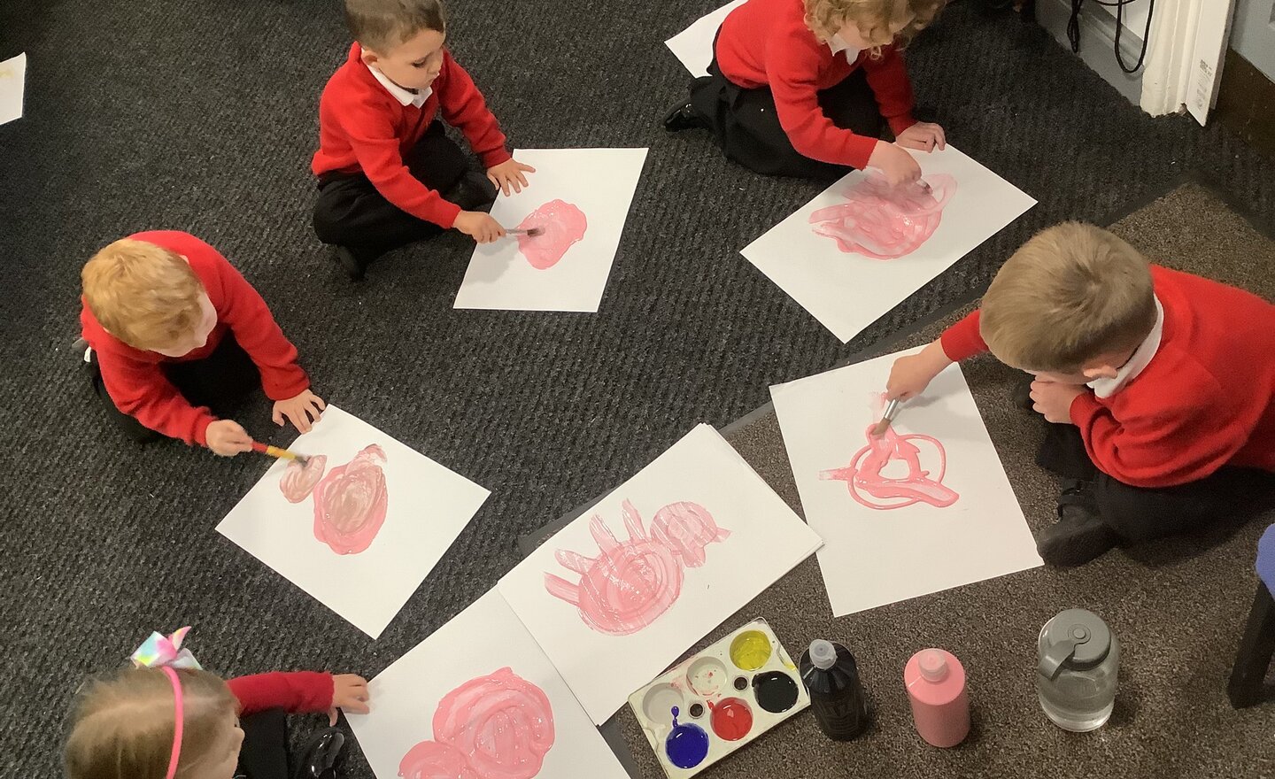 Image of Painting the 3 little pigs!