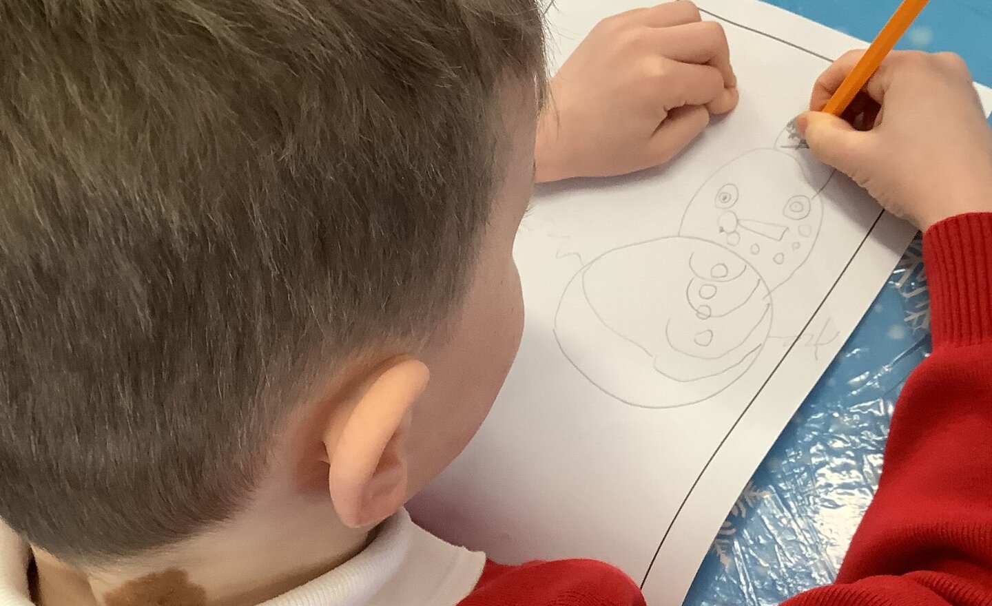 Image of Drawing snowmen! 